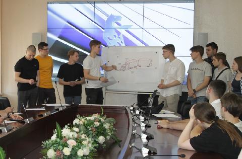 Студенты столичных вузов посетили «КАМАЗ»