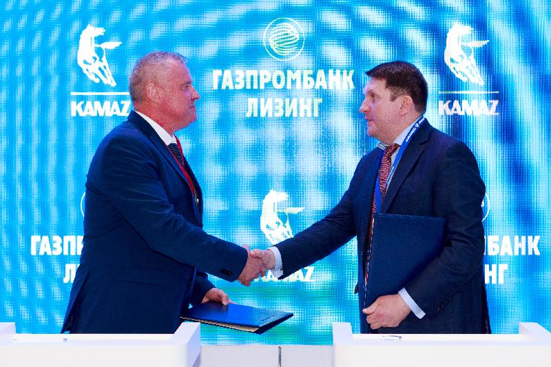  ПАО «КАМАЗ» и Группа Газпромбанк Лизинг подписали меморандум о сотрудничестве