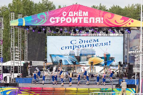 День строителя под знаком юбилея «КАМАЗа»
