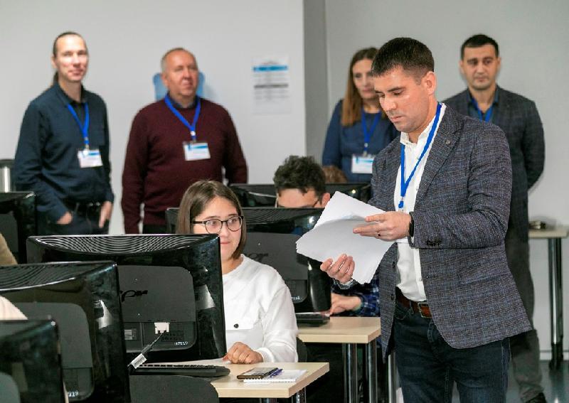 На «КАМАЗе» стартовал корпоративный чемпионат На «КАМАЗе» стартовал корпоративный чемпионат