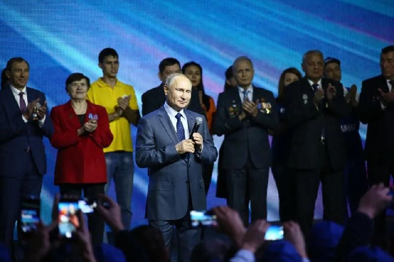 Президент России посетил «КАМАЗ» в день его 50-летия