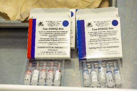 На «КАМАЗе» полностью вакцинировано 93 процента персонала