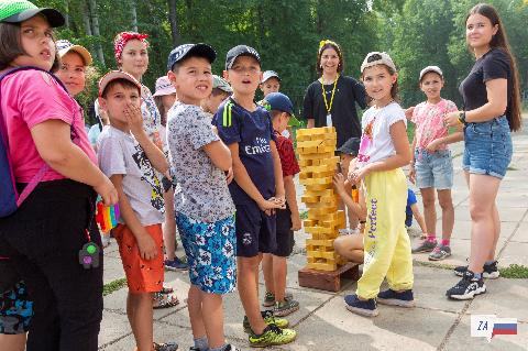 Камазовские загородные лагеря приняли первую смену