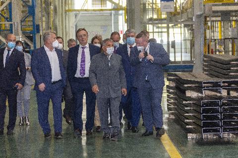 Президент Татарстана Рустам Минниханов на «КАМАЗе»