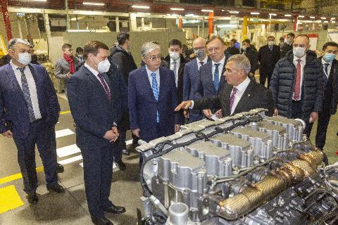 «КАМАЗ» посетил президент Казахстана