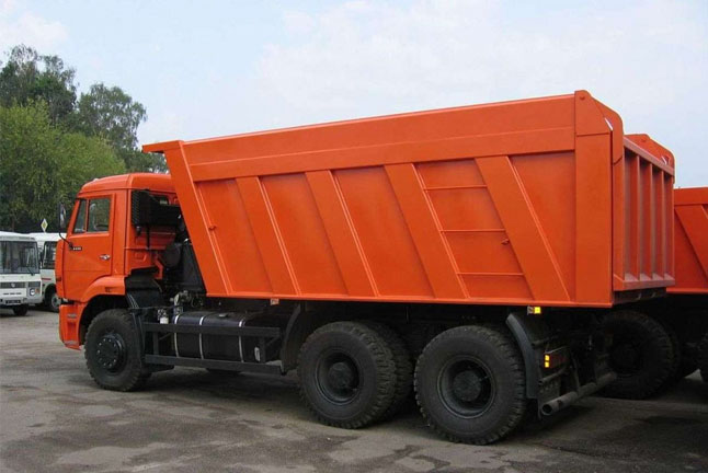 Самосвал КАМАЗ 6520-26020-73