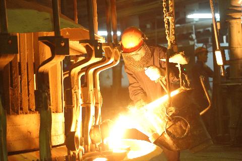 Литейный завод повысил качество продукции
