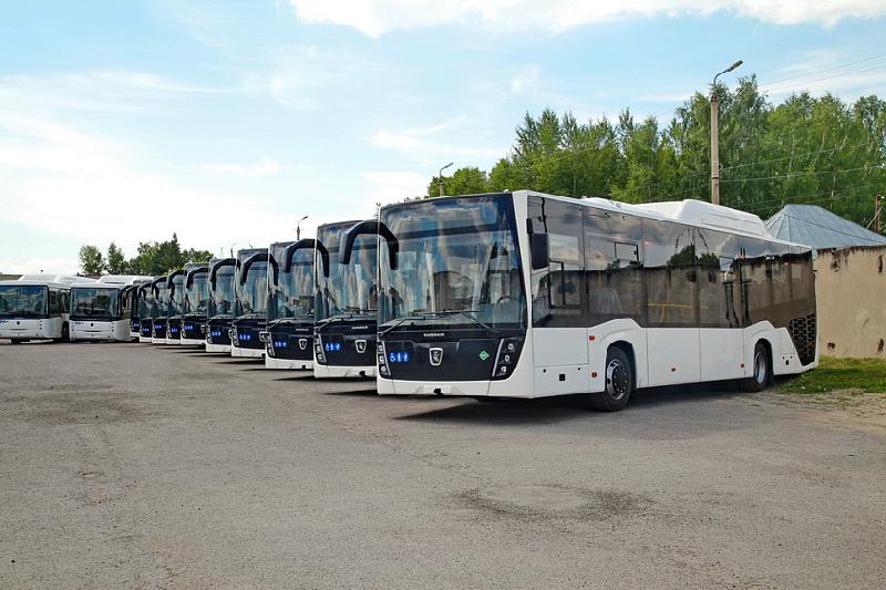«КАМАЗ» передал в Новосибирск очередную партию автобусов «КАМАЗ» передал в Новосибирск очередную партию автобусов