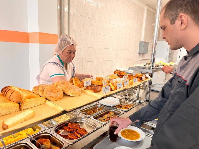 На предприятии Группы ОАТ открылась обновлённая столовая На предприятии Группы ОАТ открылась обновлённая столовая
