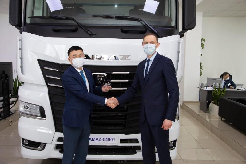 Автомобили КАМАЗ для АО «Казпочта» Автомобили КАМАЗ для АО «Казпочта»