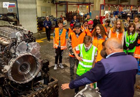 «КАМАЗ» организовал День открытых дверей 