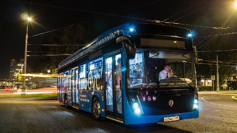 Электробусы КАМАЗ вышли на ночной маршрут Электробусы КАМАЗ вышли на ночной маршрут