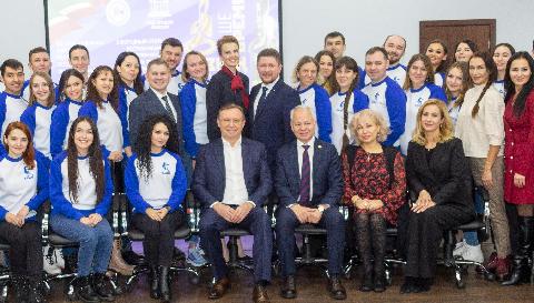 Сергей Когогин встретился с участниками фестиваля