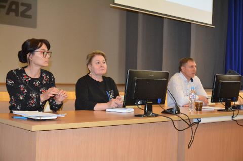 «НЕФАЗ»: открытый диалог с молодёжью