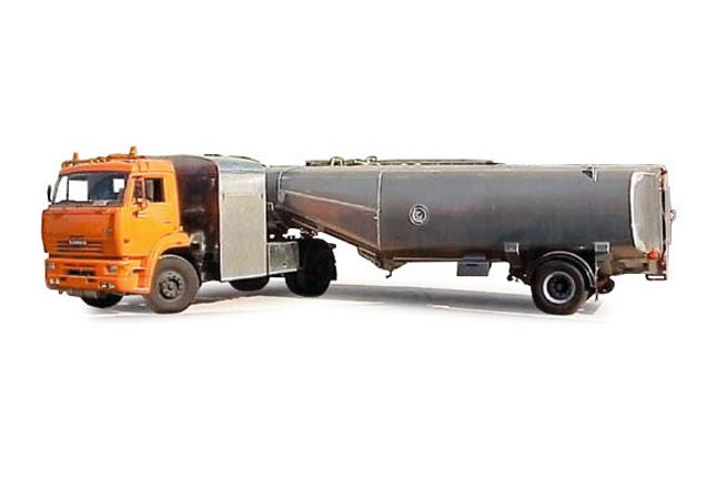 Аэродромный топливозаправщик ТЗА-40 (тягач КАМАЗ-5460 4х2)
