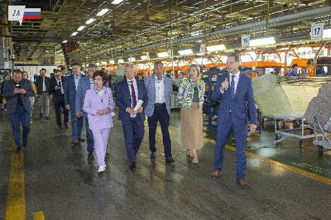 Делегация депутатской группы Госсовета РТ на «КАМАЗе»