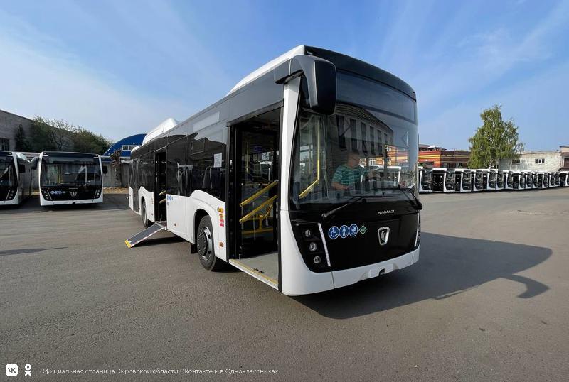 «КАМАЗ» выполнил контракт на поставку газовых автобусов в Киров «КАМАЗ» выполнил контракт на поставку газовых автобусов в Киров