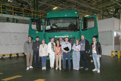 Слушатели программы Executive MBA посетили «КАМАЗ»