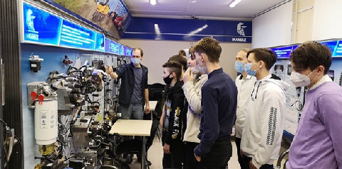 Учебный центр «КАМАЗа» возобновил экскурсии 