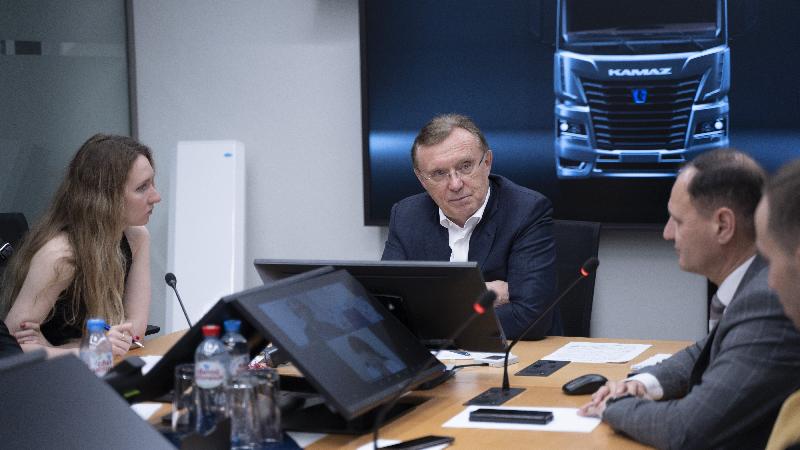 «КАМАЗ» в 2023 году выпустит более 10 тысяч грузовиков нового модельного ряда «КАМАЗ» в 2023 году выпустит более 10 тысяч грузовиков нового модельного ряда
